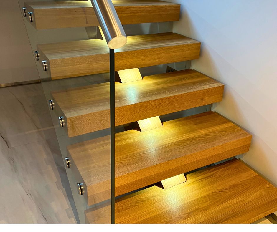 U-Shaped Central Spine Staircase | Celn
