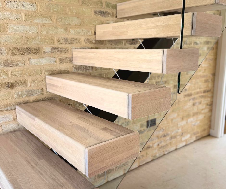Straight Central Spine Staircase | Celn