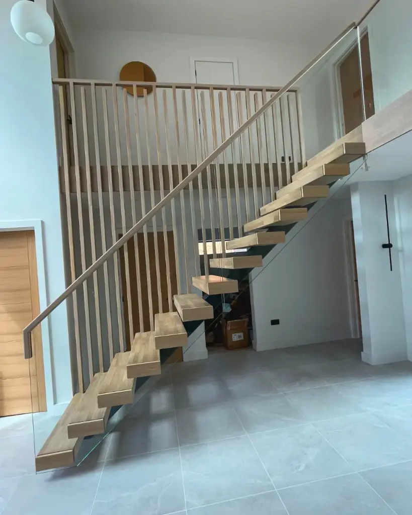 Central Spine  Staircase